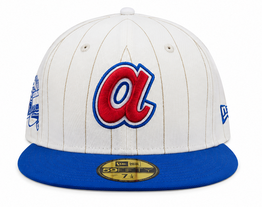 Gorra ajustada New Era 59FIFTY Historic de los Atlanta Braves en blanco hueso/azul real