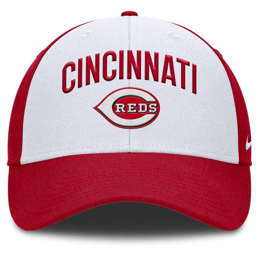 Cincinnati Reds Nike Red Club Adjustable Hat