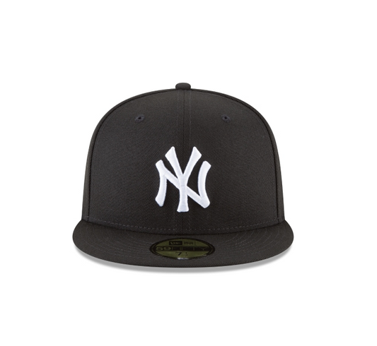 New York Yankees Black and White 59Fifty Fitted Hat