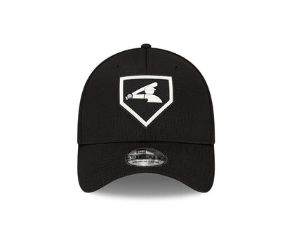 Men's Chicago White Sox New Era Black 2022 Clubhouse Black 39THIRTY Flex Hat