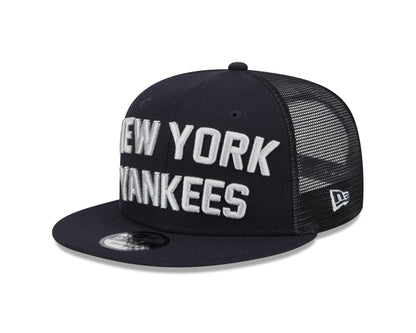 New York Yankees New Era Navy Stacked 9FIFTY Mesh Trucker Snapback Hat