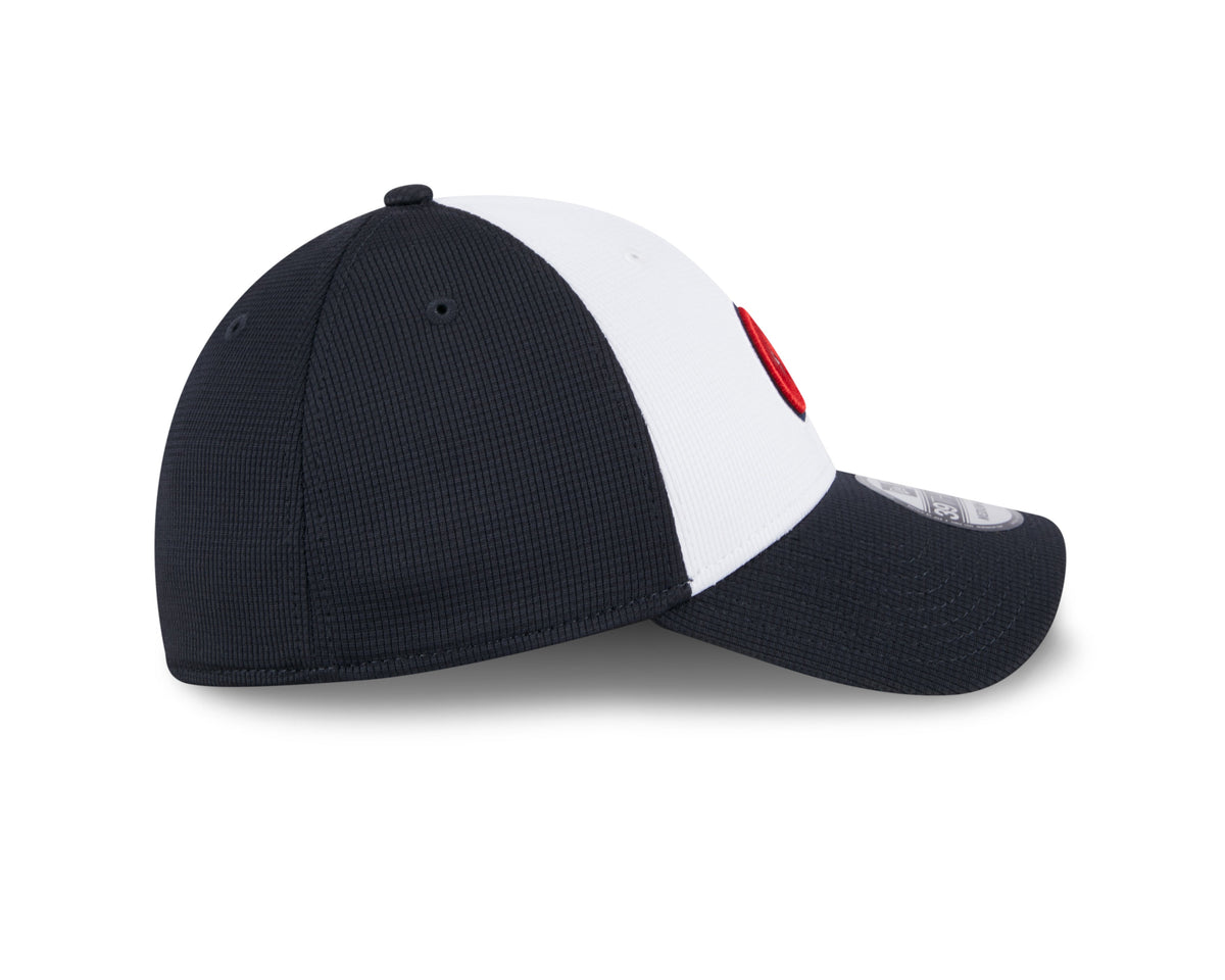Mens New Era Atlanta Braves White/Navy 2024 Batting Practice 39Thirty Flex Fit Cap