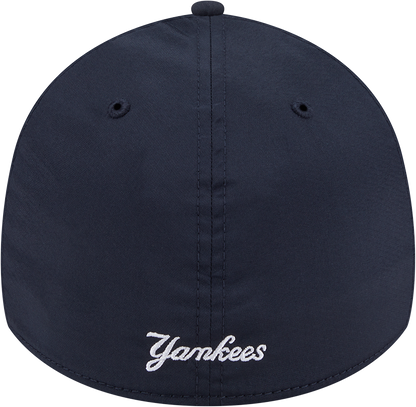 MLB New York Yankees New Era Mid Perf 39THIRTY Flex Fit Hat - Navy
