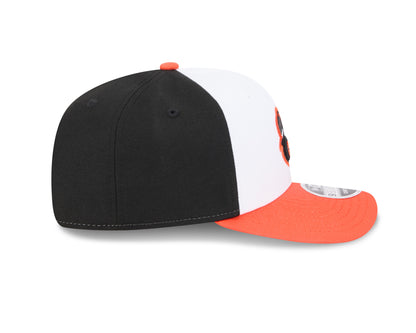 Gorra ajustable Stretch Snap New Era Player Replica 9SEVENTY de los Baltimore Orioles de local