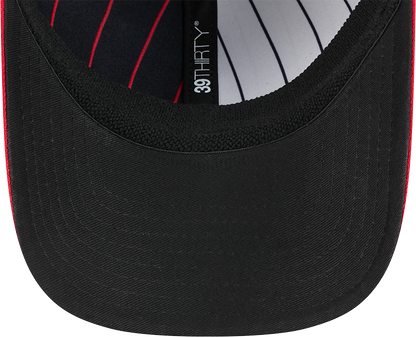 Gorra New Era 39THIRTY Flex Fit alternativa negra/roja City Connect 2025 de los Chicago White Sox