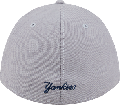 New York Yankees New Era M-Crown 39Thirty Gray Flex Fit Hat
