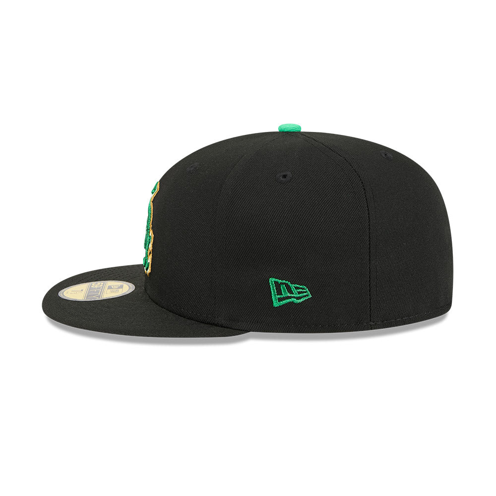 Gorra ajustada 59FIFTY On-Field de la Colección Auténtica del Día de San Patricio 2026 de los Chicago White Sox New Era en color negro para hombre