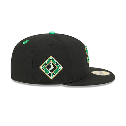 Gorra ajustada 59FIFTY On-Field de la Colección Auténtica del Día de San Patricio 2026 de los Chicago White Sox New Era en color negro para hombre