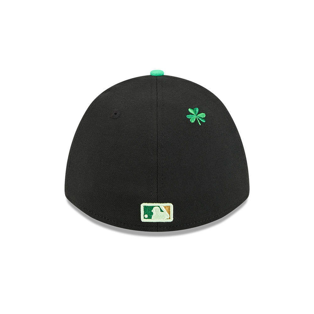 Chicago Cubs New Era M-Crown 39Thirty St. Patrick's Day Flex Fit Hat