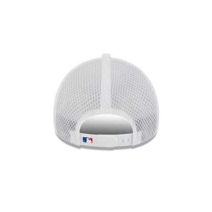 Chicago Cubs New Era 2026 Batting Practice 9Forty APEX "C" Logo Snap Adjustable Hat-White