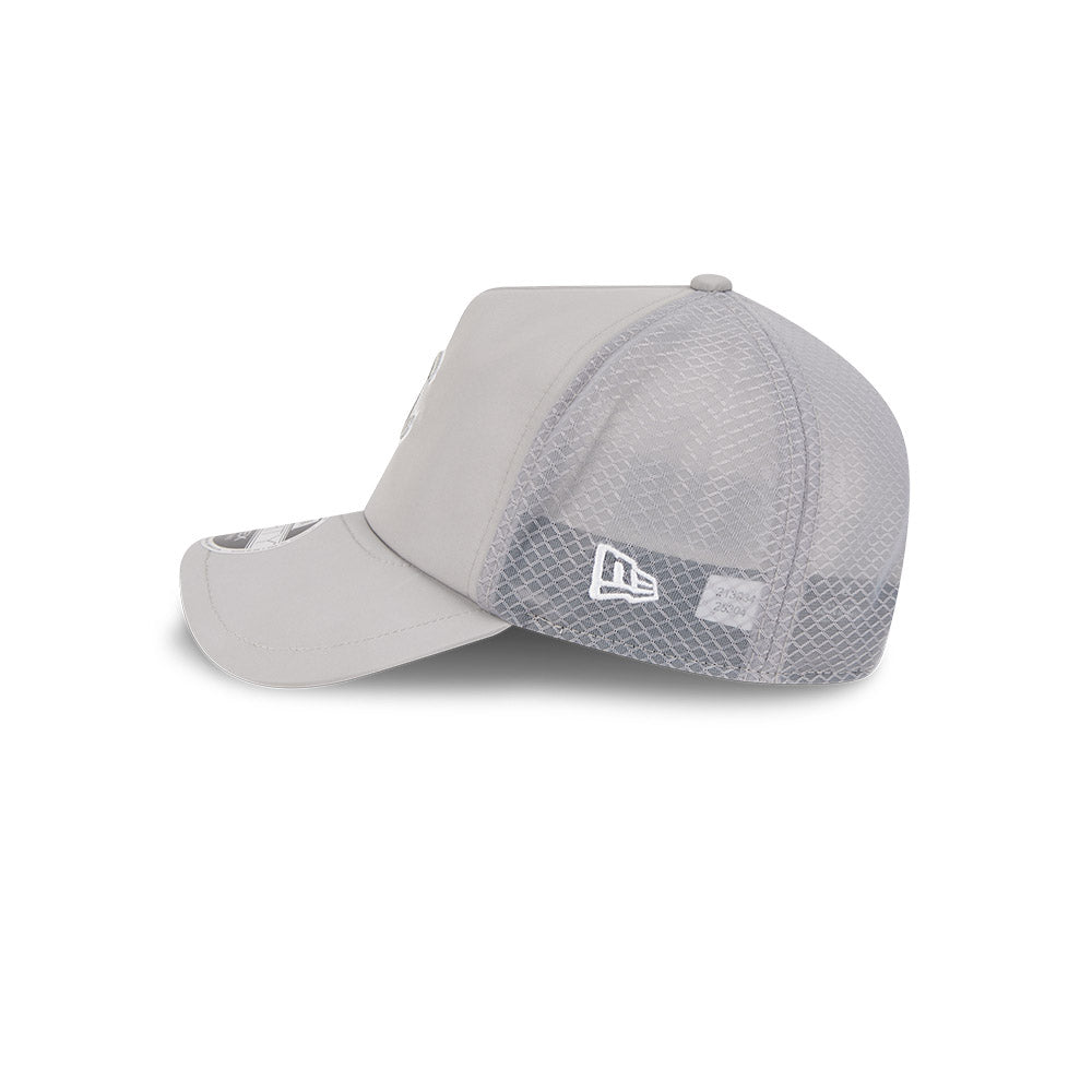 Chicago Cubs New Era 2026 Batting Practice 9Forty APEX "C" Logo Snap Adjustable Hat-Grey