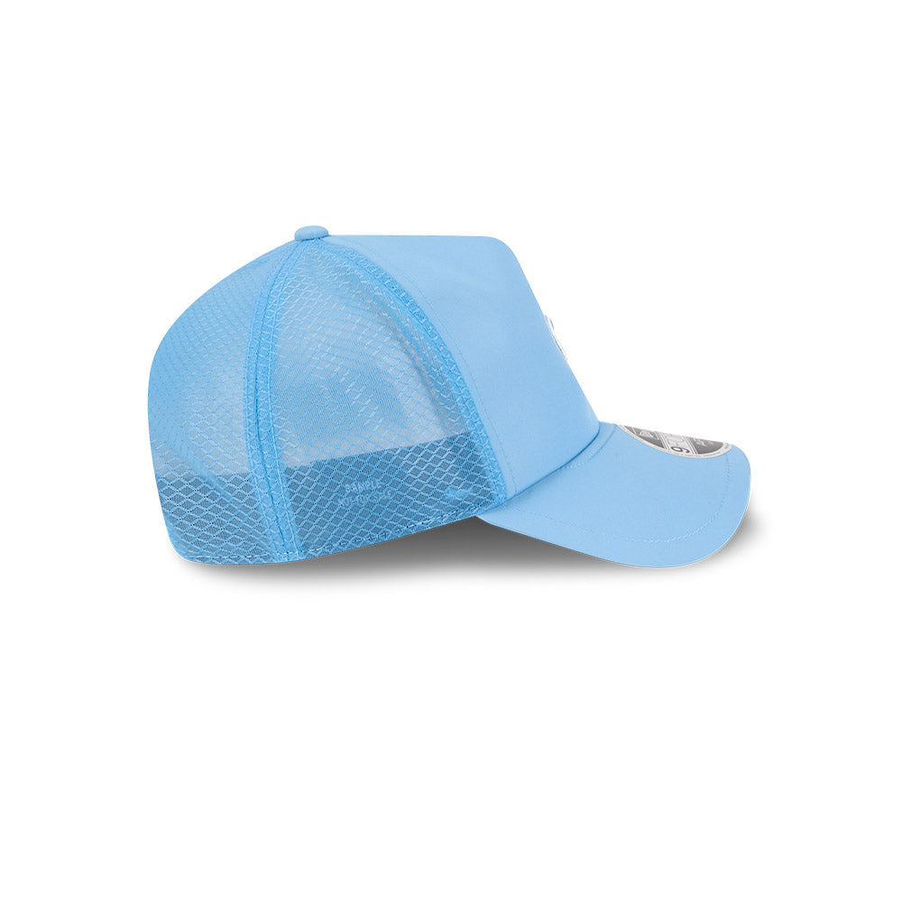 Gorra ajustable New Era 2026 de los Chicago Cubs Batting Practice 9Forty APEX con logotipo «1984 Bear» en azul celeste