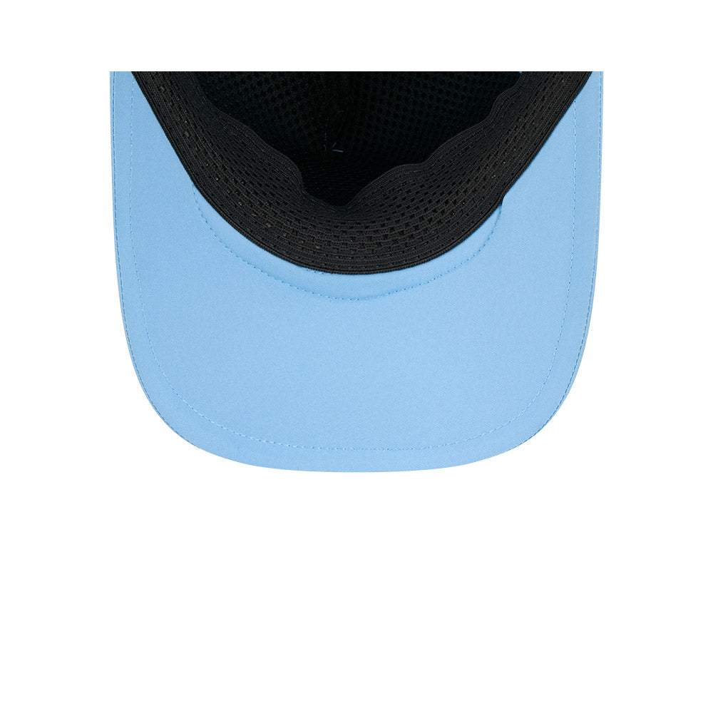 Gorra ajustable New Era 2026 de los Chicago Cubs Batting Practice 9Forty APEX con logotipo «1984 Bear» en azul celeste