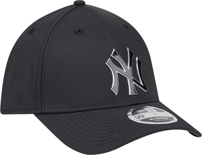 New York Yankees New Era M-Crown 39Thirty Metallic Black Performance Flex Fit Hat