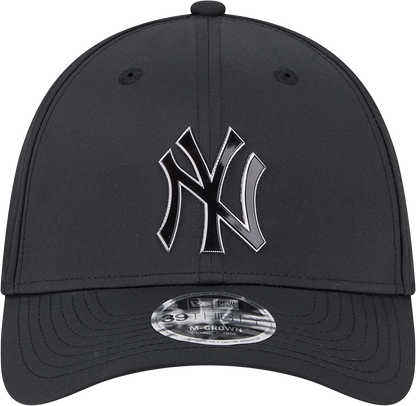 New York Yankees New Era M-Crown 39Thirty Metallic Black Performance Flex Fit Hat