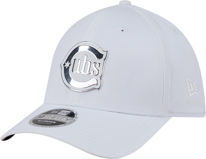 Chicago Cubs New Era M-Crown 39Thirty Alternate 2 Metallic White Performance Flex Fit Hat
