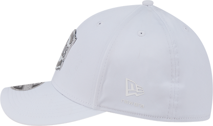 Chicago Cubs New Era M-Crown 39Thirty Alternate 2 Metallic White Performance Flex Fit Hat