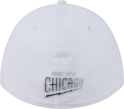 Chicago Cubs New Era M-Crown 39Thirty Alternate 2 Metallic White Performance Flex Fit Hat