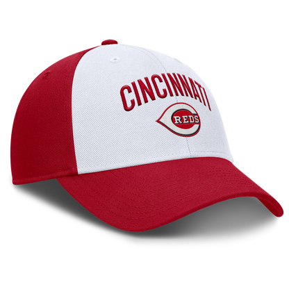 Cincinnati Reds Nike Red Club Adjustable Hat