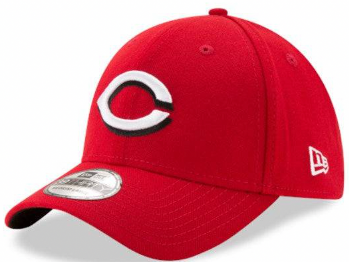 Mens MLB Cincinnati Reds Home Team Classic 39THIRTY Flex Fit Hat By New Era