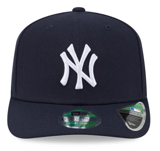 New York Yankes Navy New Era Player Replica 9SEVENTY Stretch Snap Adjustable Hat