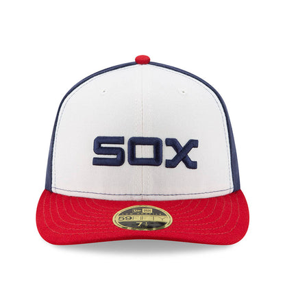 Gorra ajustada 59FIFTY de perfil bajo On-Field Authentic Collection de los Chicago White Sox New Era en blanco/rojo (alternativa) para hombre